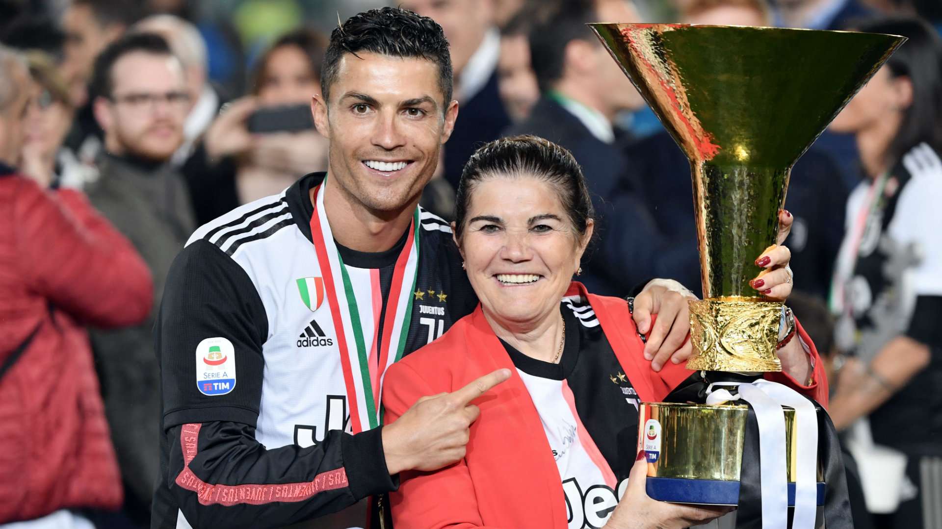 Cristiano Ronaldo mother Dolores Aveiro 2019