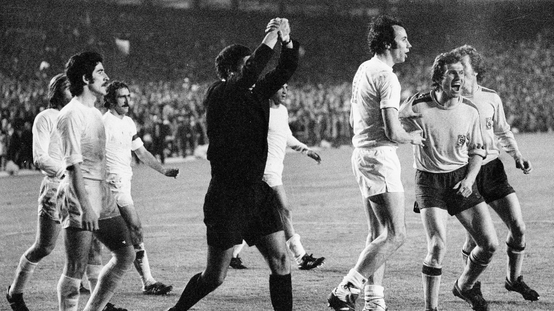 GER ONLY Real Madrid Borussia Mönchengladbach 1976