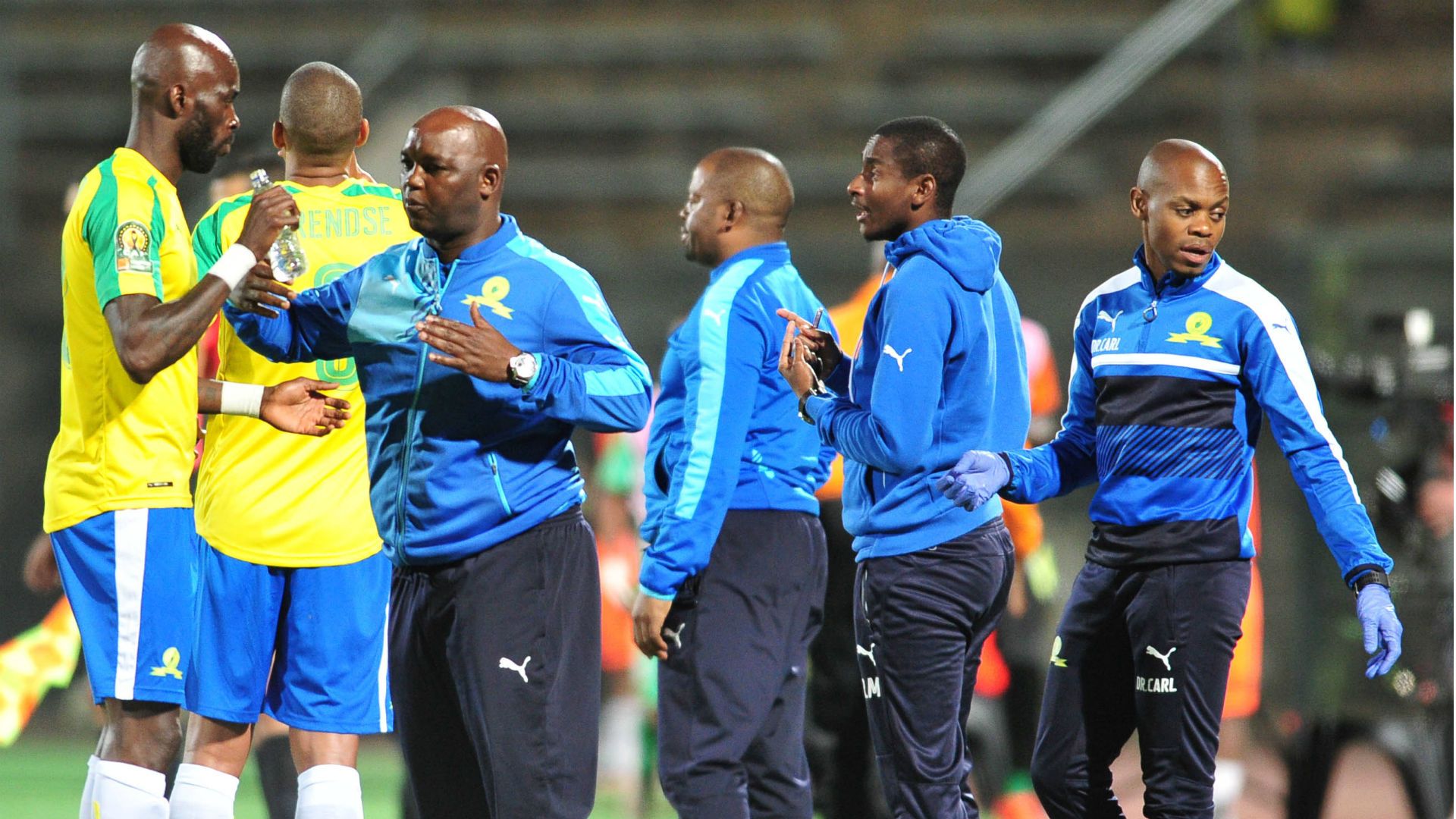 Pitso Mosimane and Anthony Laffor of Mamelodi Sundowns.
