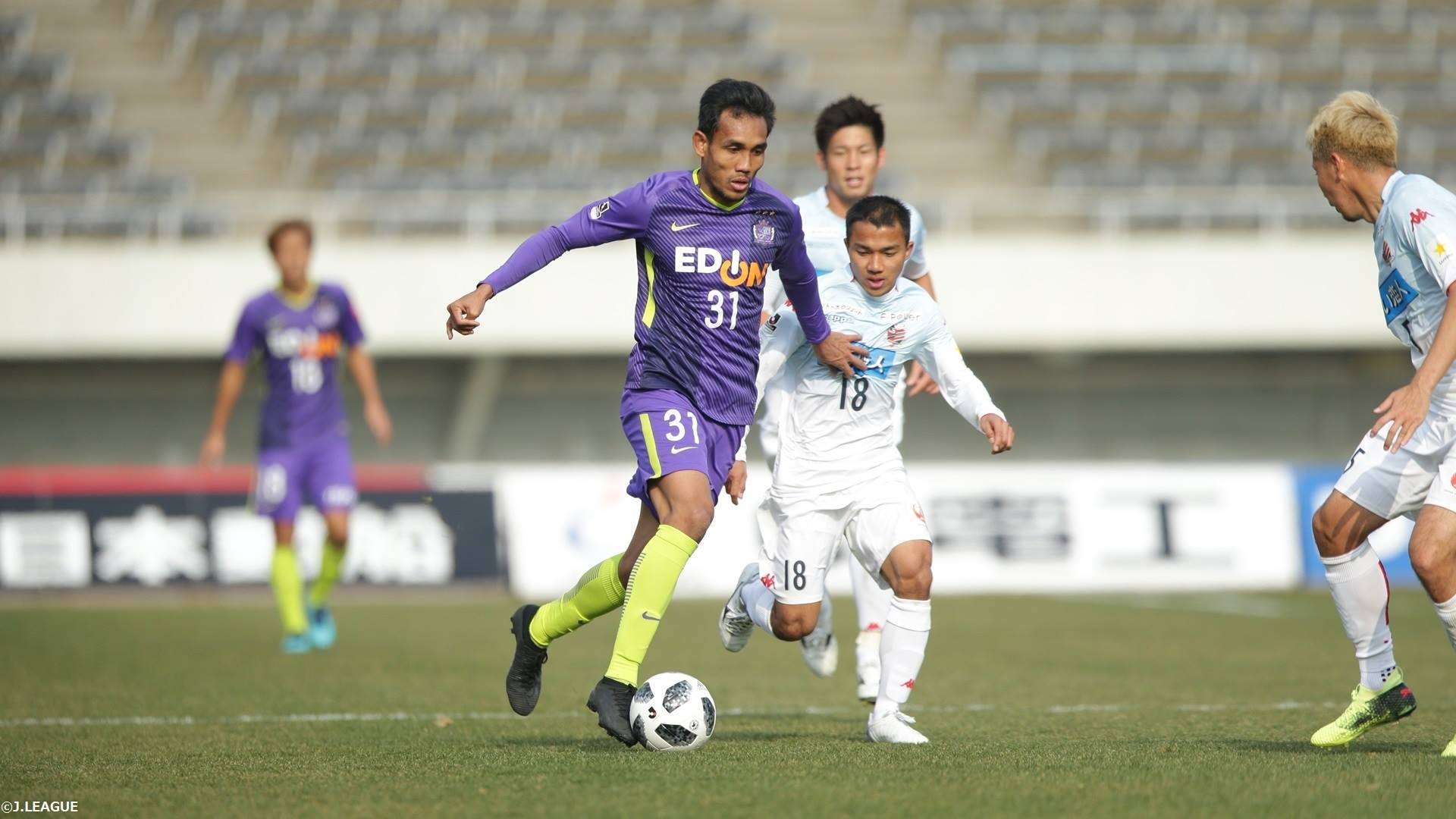 ธีรศิลป์ แดงดา, ชนาธิป สรงกระสินธ์