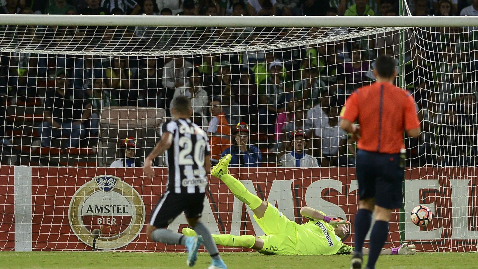 Guilherme Botafogo Atlético Nacional Libertadores 14 04 2017