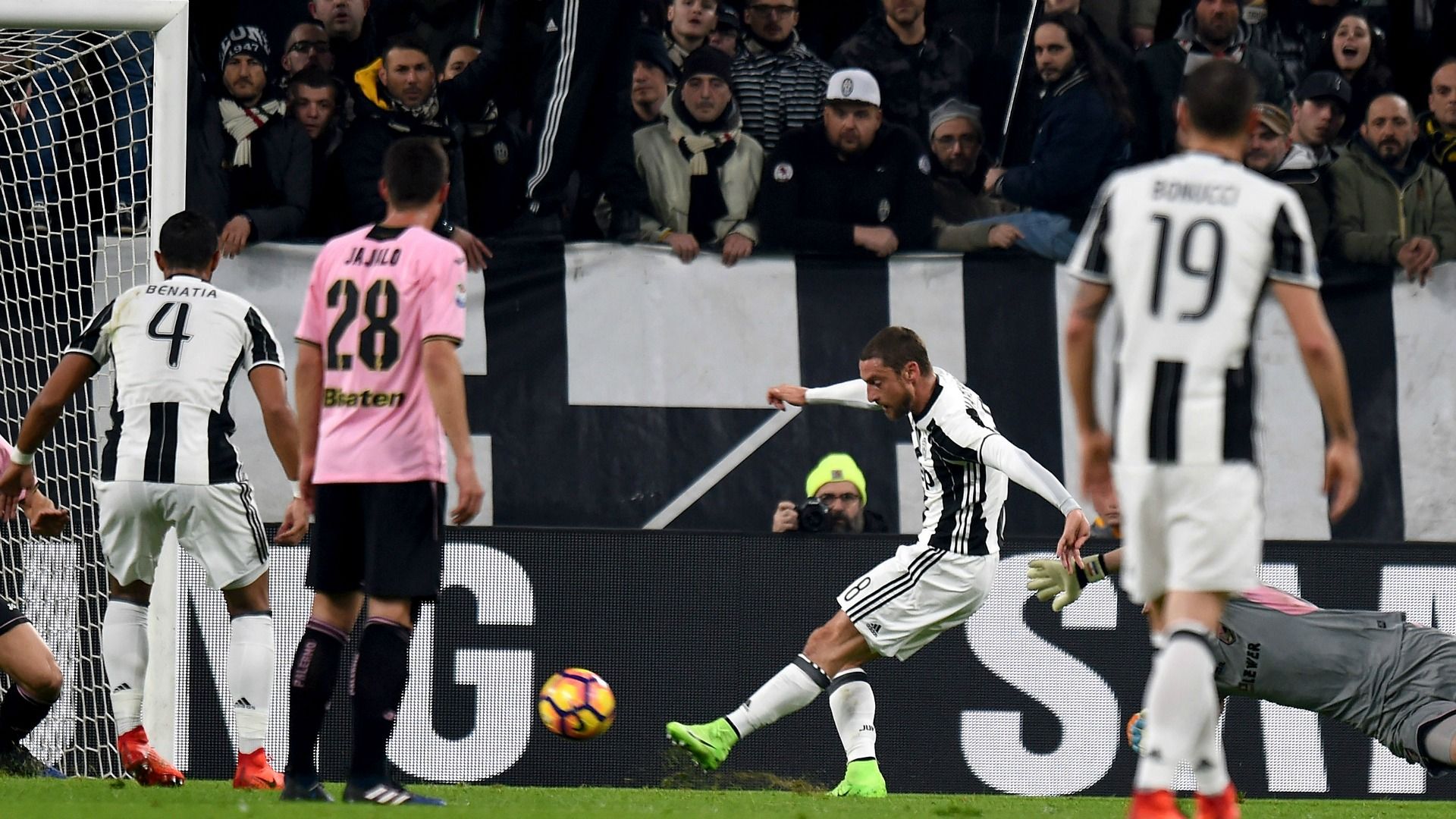 Claudio Marchisio Leonardo Bonucci Juventus Palermo Serie A