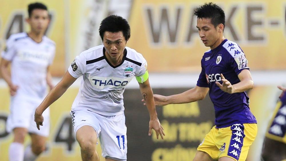Nguyen Tuan Anh vs Do Hung Dung HAGL vs Ha Noi FC Round 12 V.League 2019