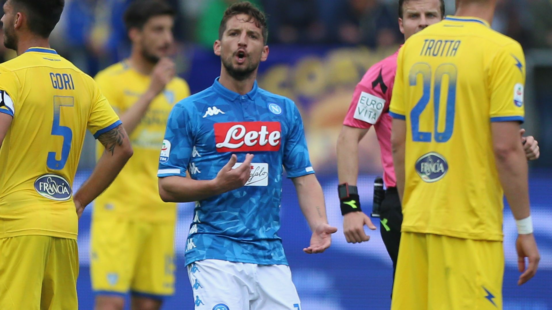 Mertens Frosinone Napoli Serie A