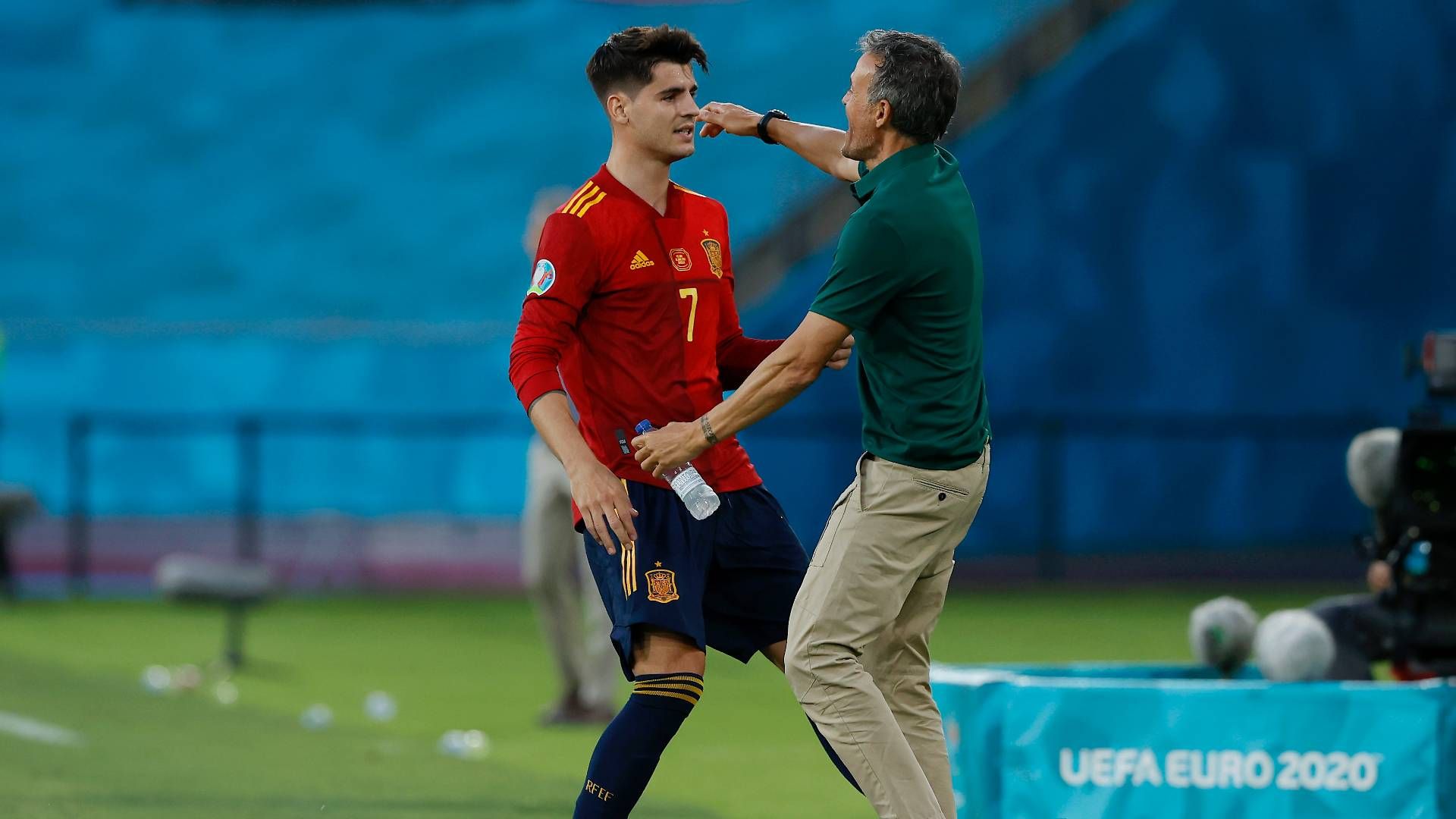 Spain Poland EURO 2020 Alvaro Morata Luis Enrique celebration