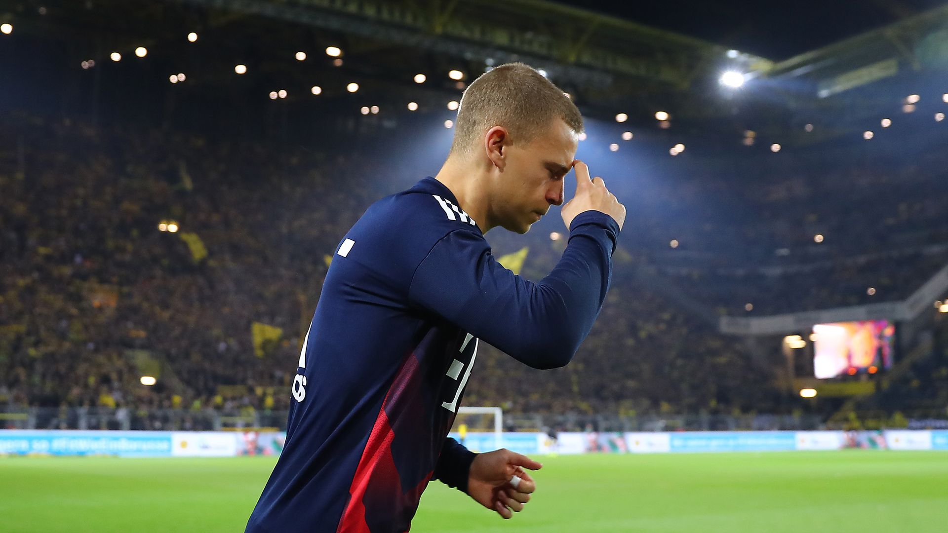 Joshua Kimmich Bayern München Bundesliga 04112017