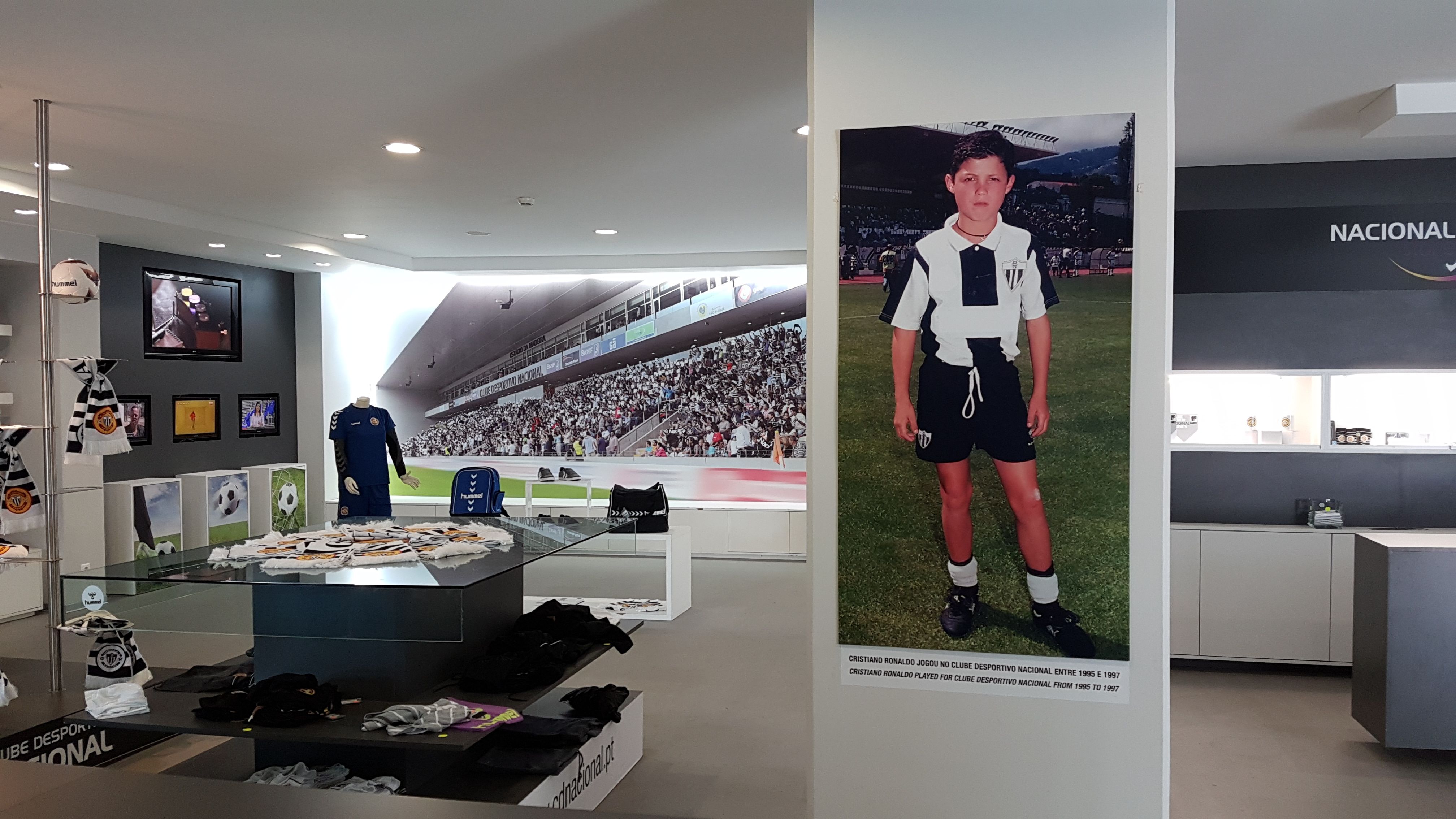 1o37q8gazup5b1h3gb1q3y6x5f