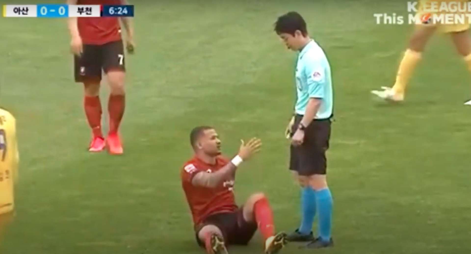 Árbitro coronavirus Cora del Sur