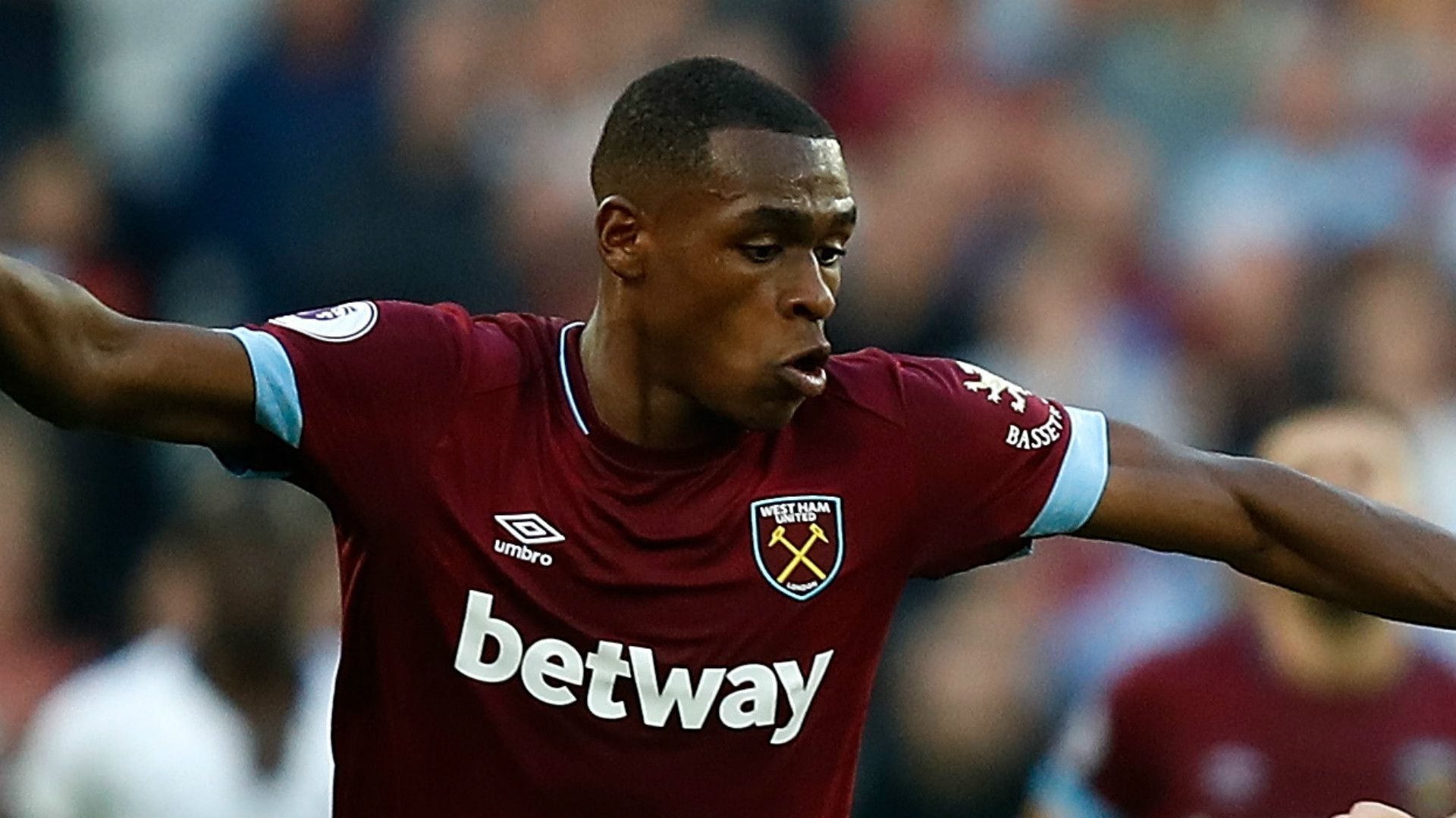 Issa Diop West Ham 2018-19