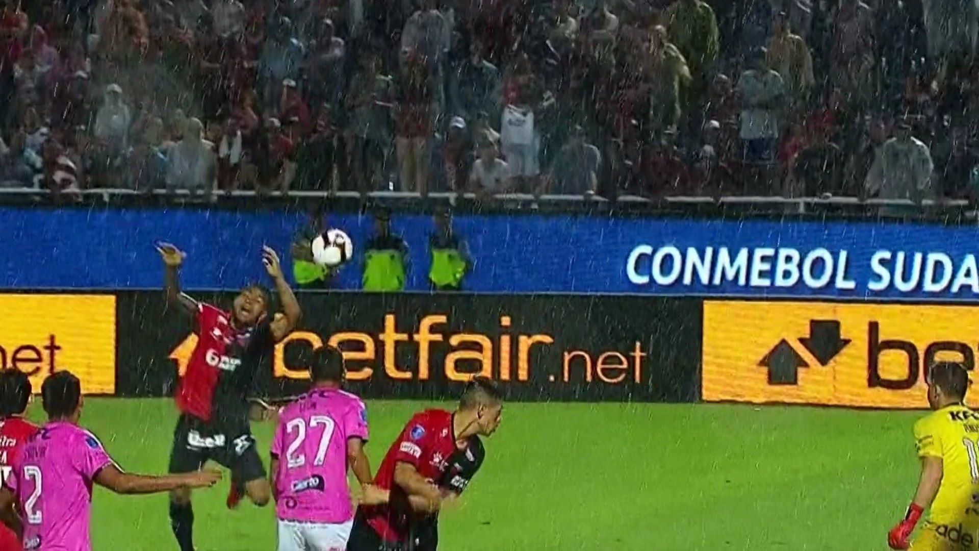 Captura TV Colon Independiente del Valle penal 091119