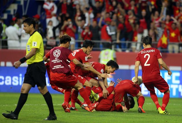 Bùi Tiến Dũng Việt Nam Jordan Asian Cup 2019