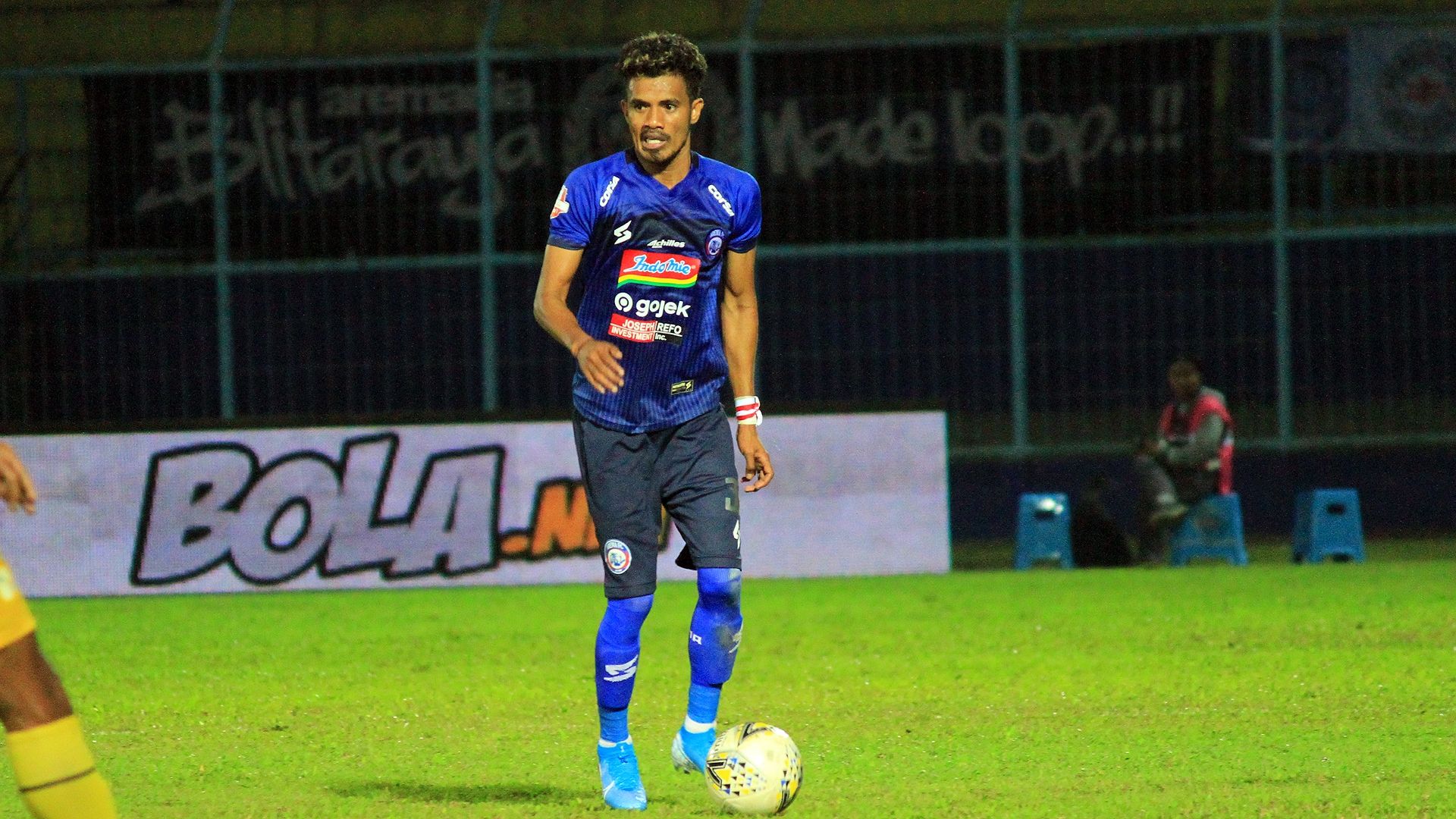 Alfin Tuasalamony - Arema FC