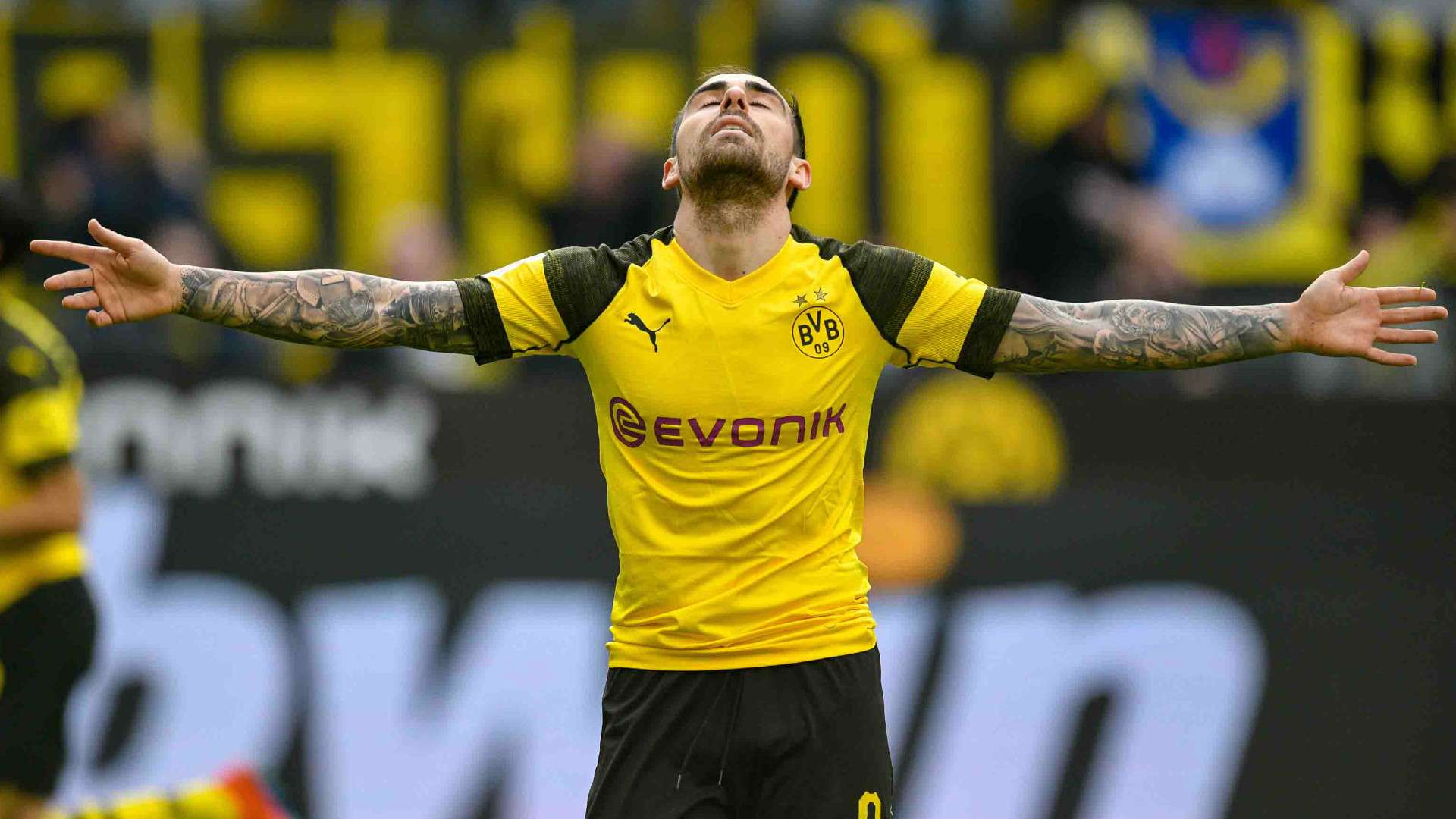 PACO ALCACAER BORUSSIA DORTMUND