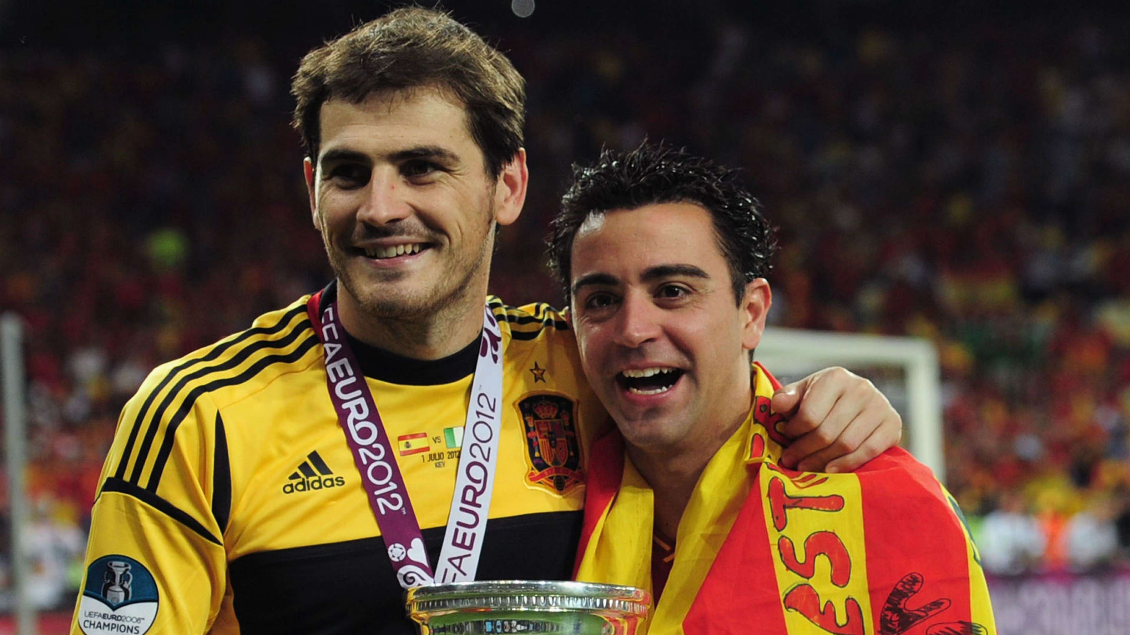 Iker Casillas Xavi Spain 2012