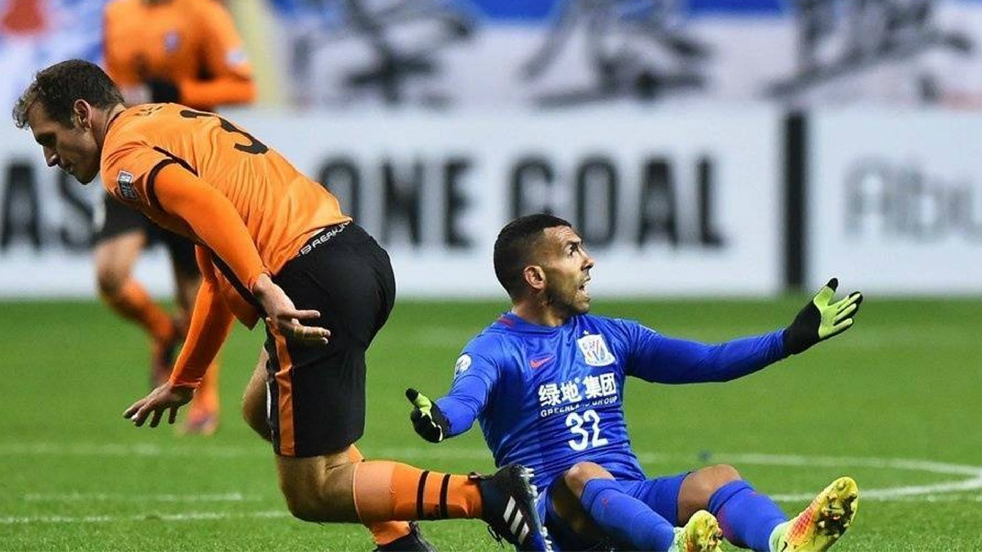 Carlos Tevez Shanghai Shenhua v Brisbane Roar AFC Champions League 08022017
