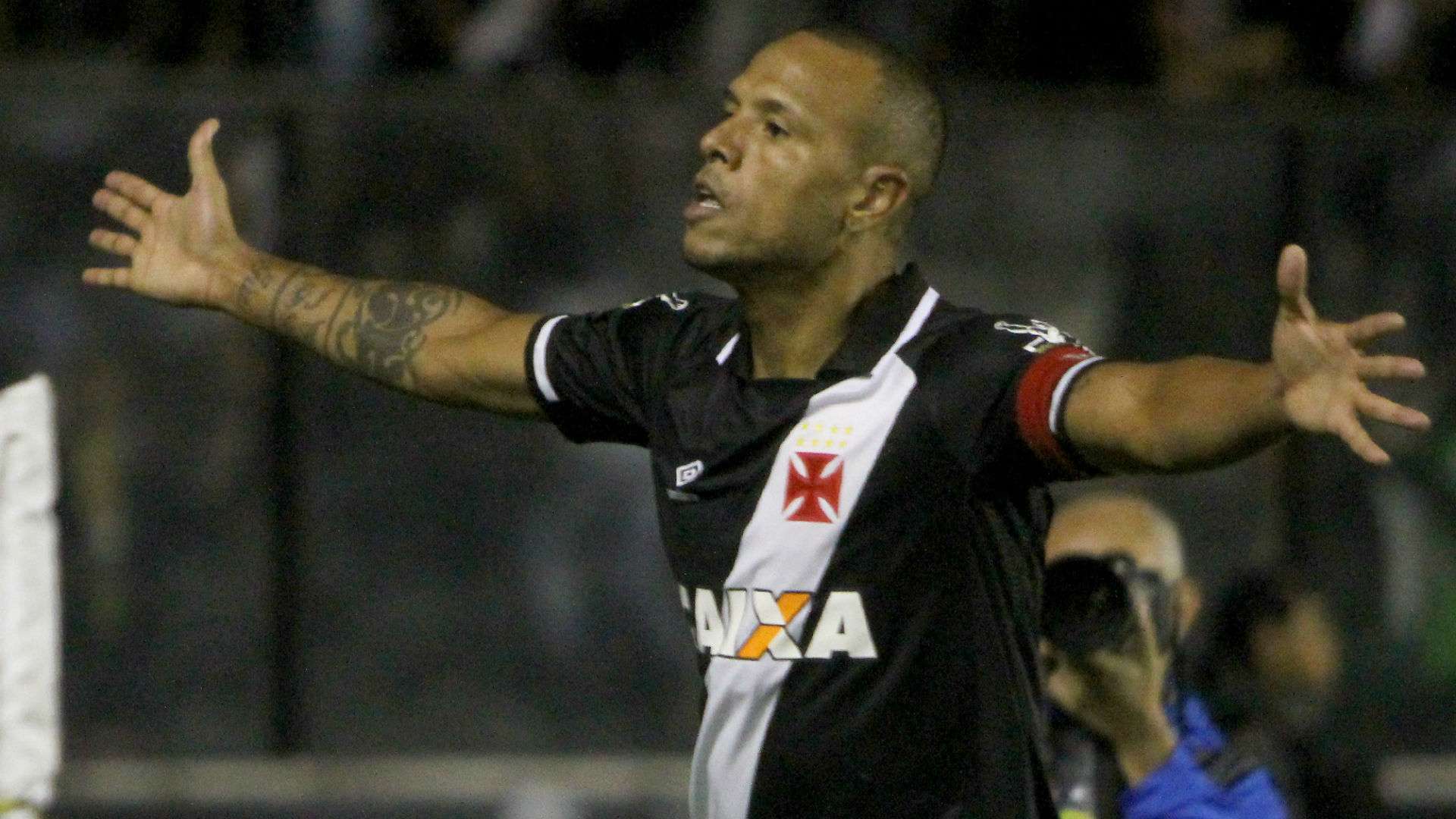 Luis Fabiano Vasco Brasileirão 10 06 2017