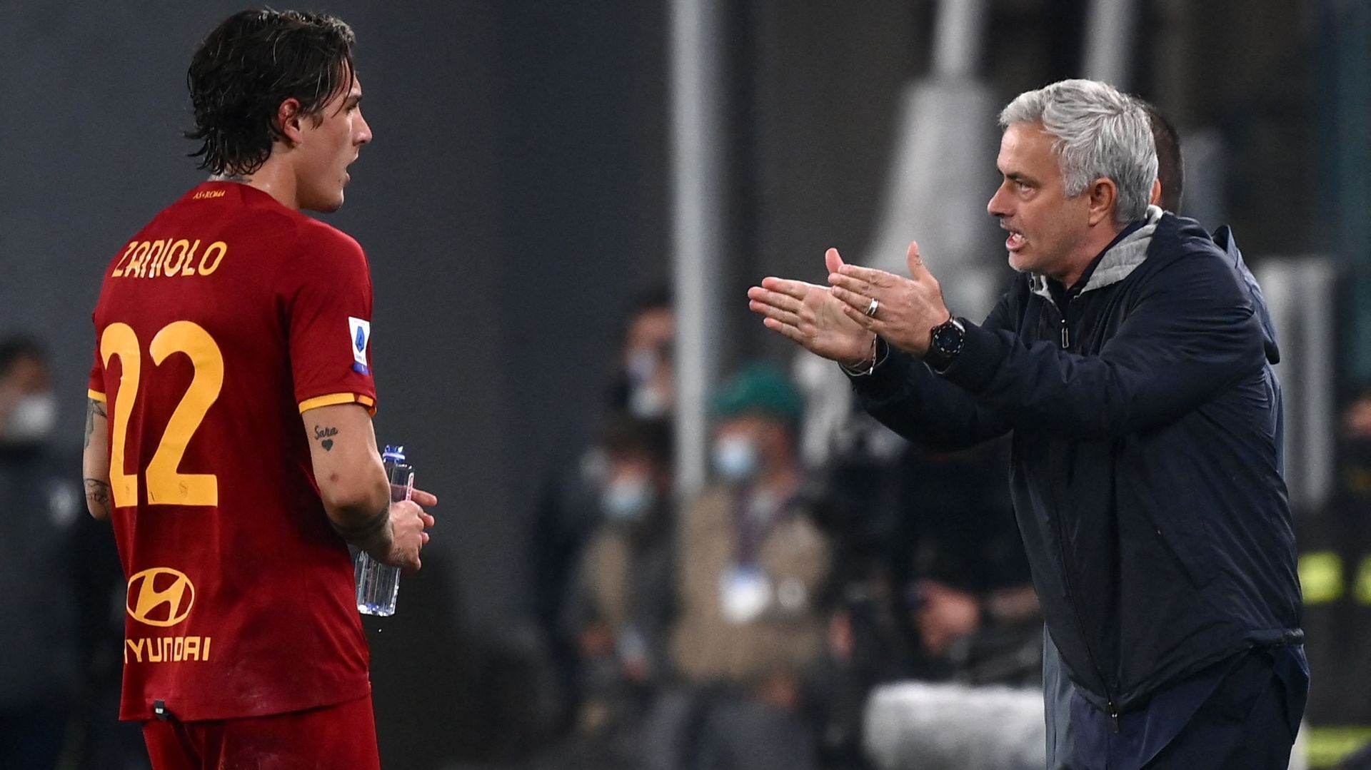 Mourinho Zaniolo Roma 2021