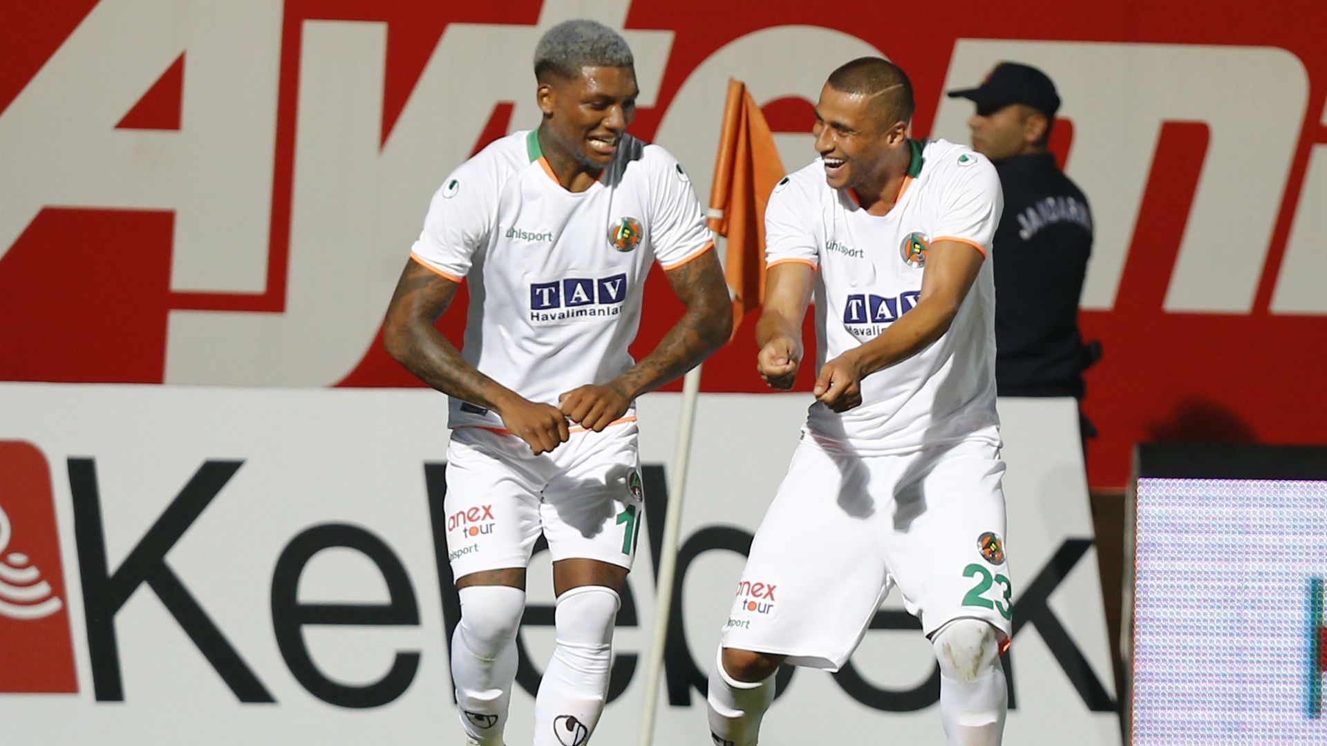 alanyaspor-juniorfernandes_AA_09092019