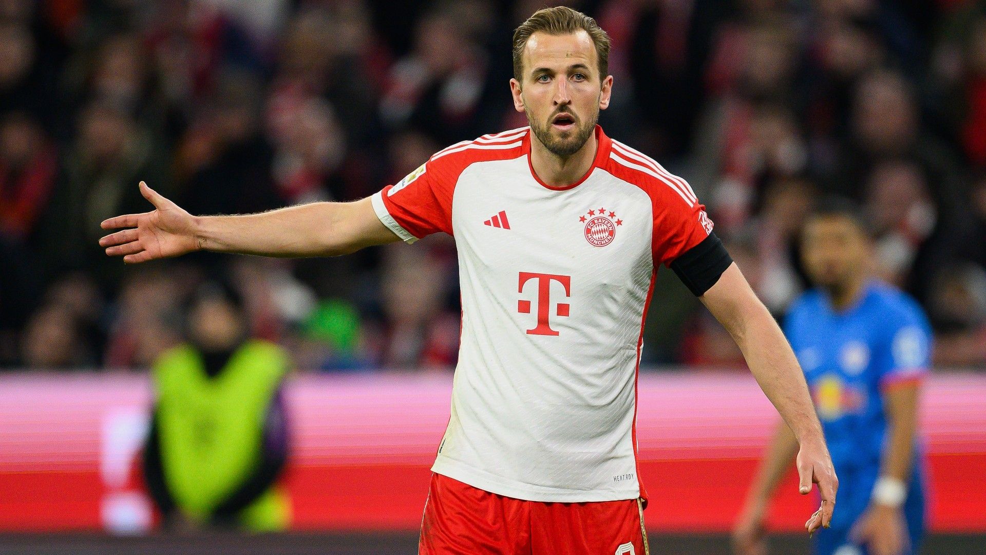 Harry Kane of Bayern Munich in action
