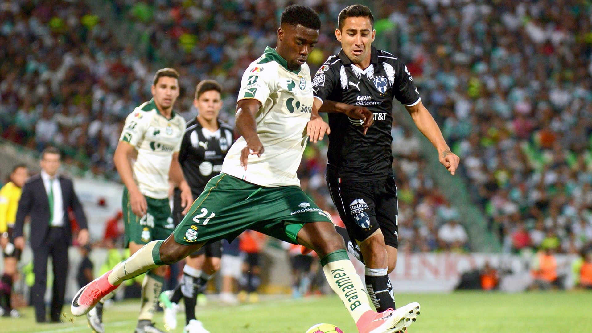 Djaniny Tavares Liga MX Santos