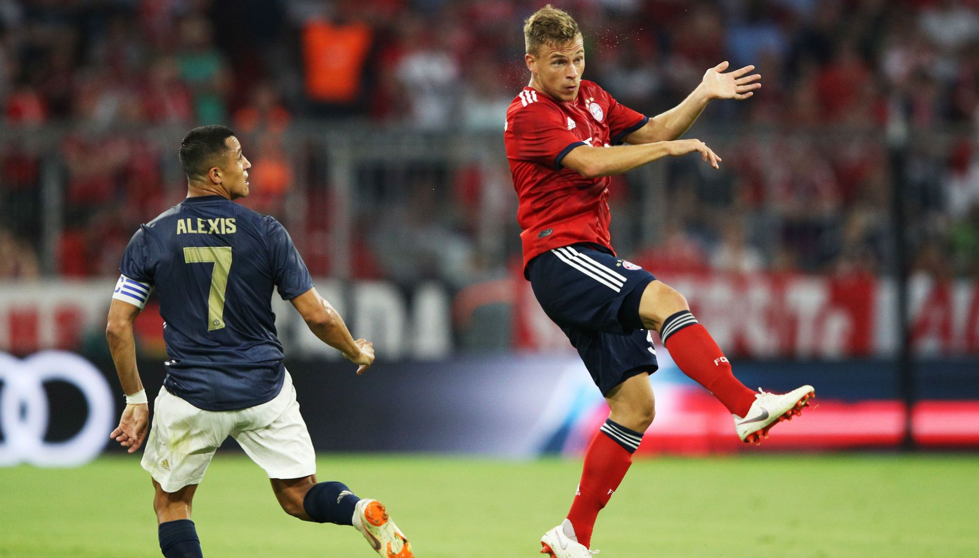 050818 Alexis Sánchez Joshua Kimmich Manchester United Bayern Münich