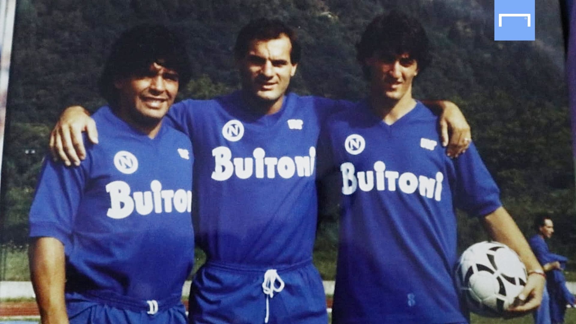 Giuseppe Volpecina con Maradona