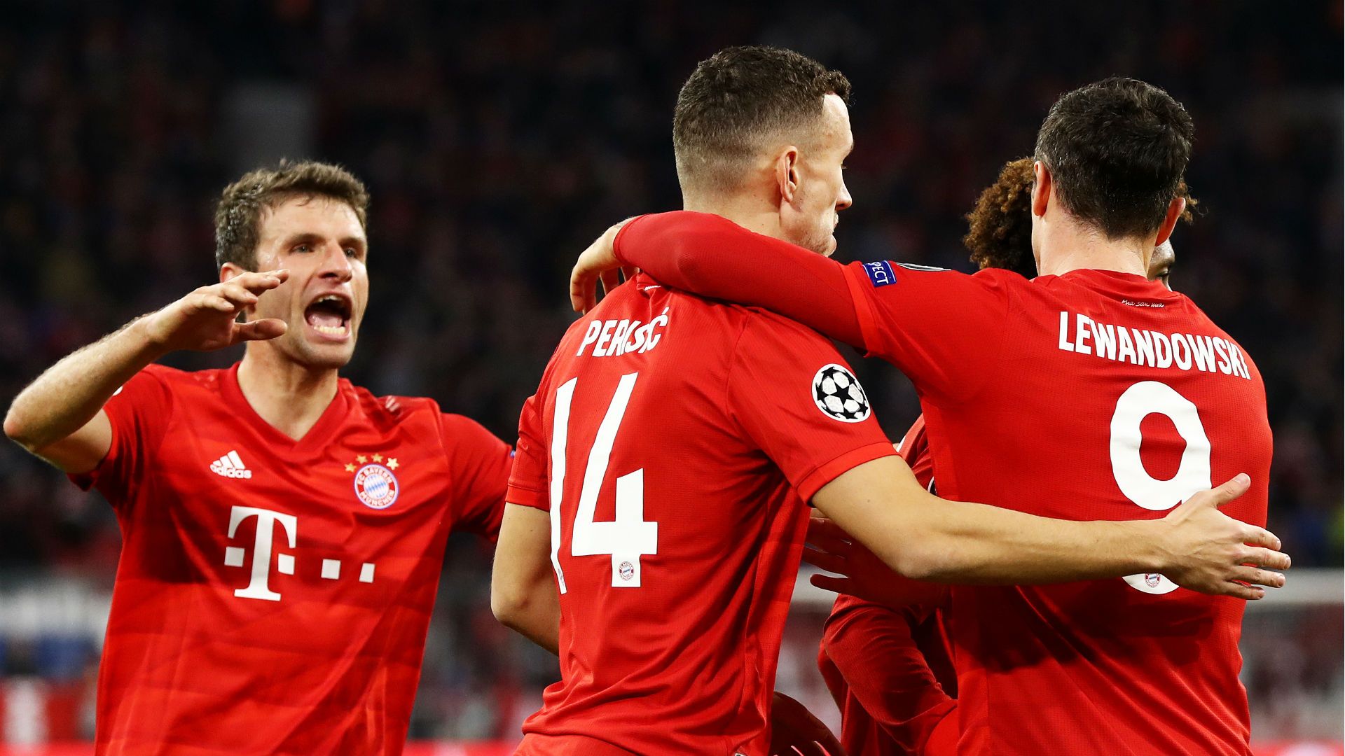 Ivan Perisic Robert Lewandowski FC Bayern 06112019