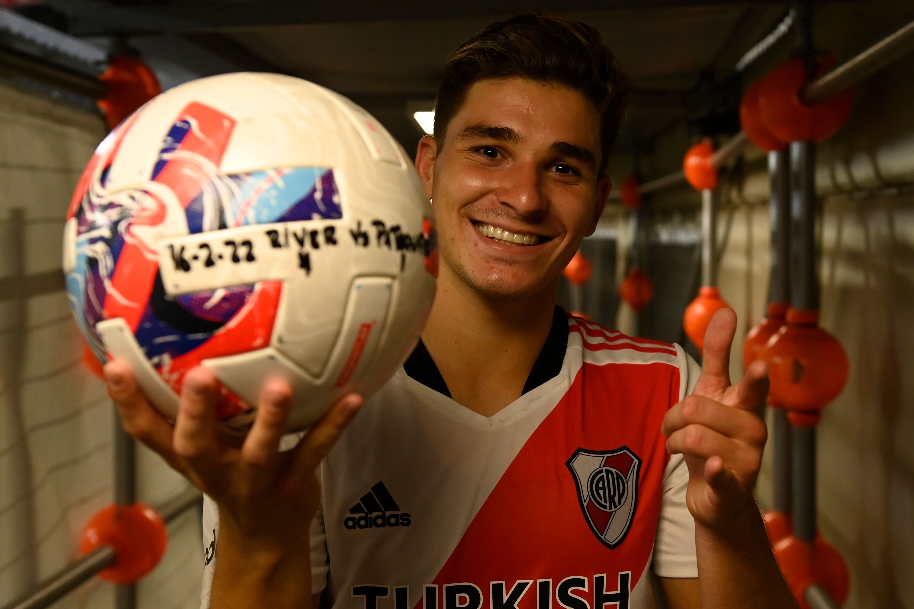 julian alvarez river patronato copa de la liga 16022022