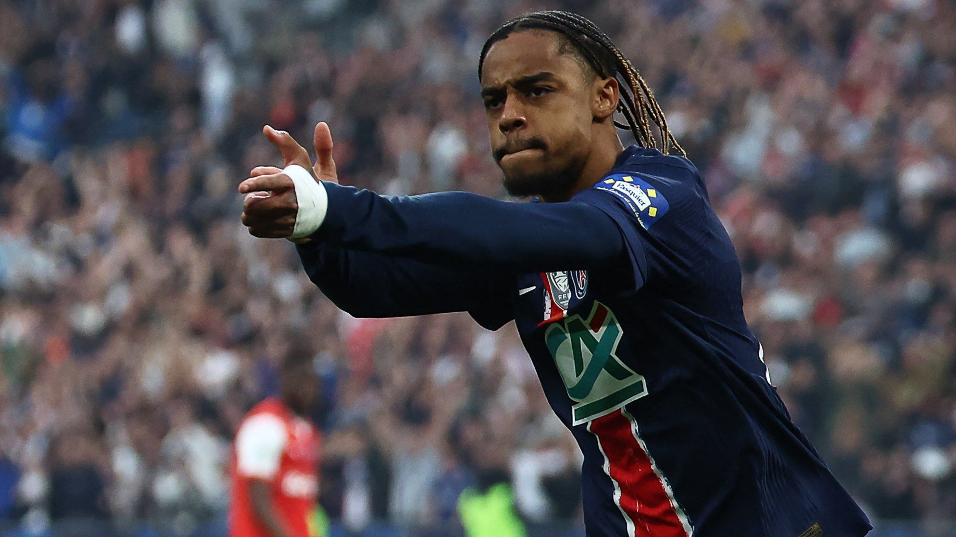 GOAL%20-%20Blank%20WEB%20-%20Facebook(2743) PSG attempt to lend a helping hand to Lyon with Bradley Barcola payment but gesture won't benefit relegated rivals