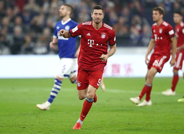 Robert Lewandowski vs Schalke