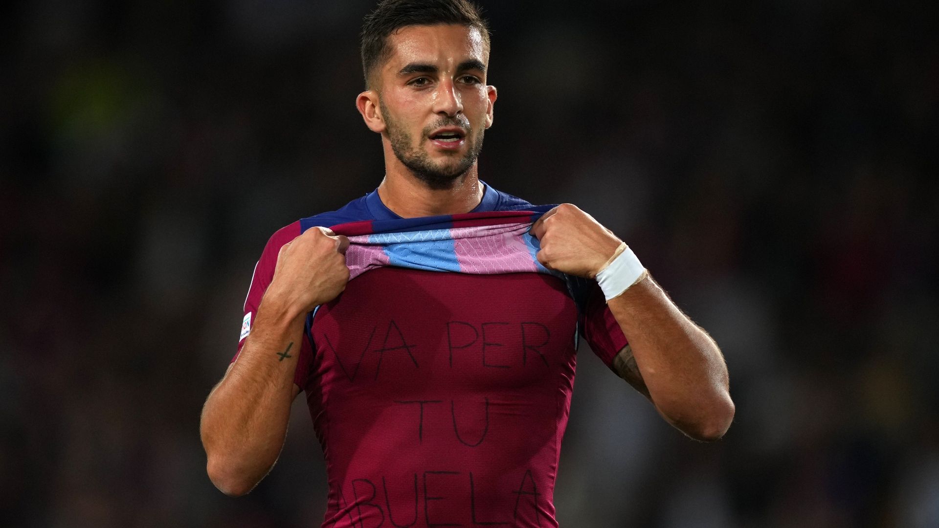 Ferran Torres abuela