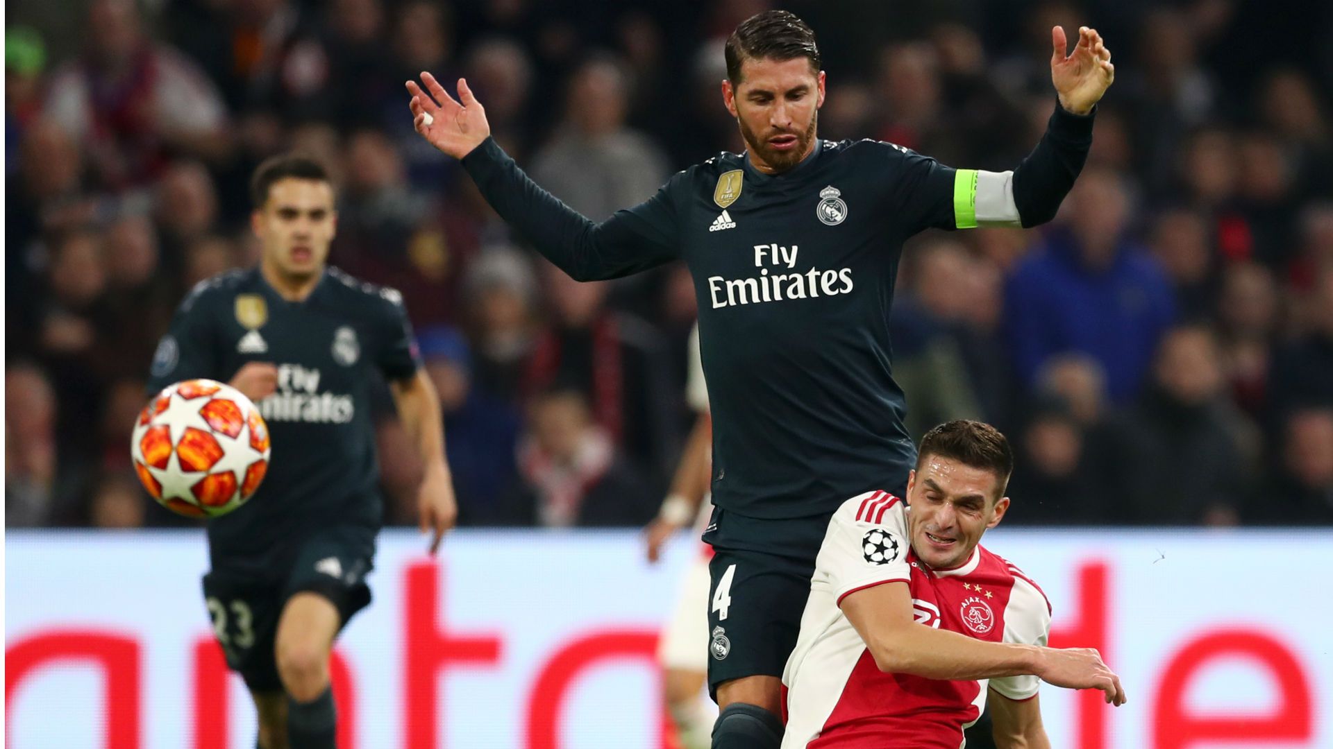 Sergio Ramos Dusan Tadic Real Madrid Ajax UEFA Champions League 13022019