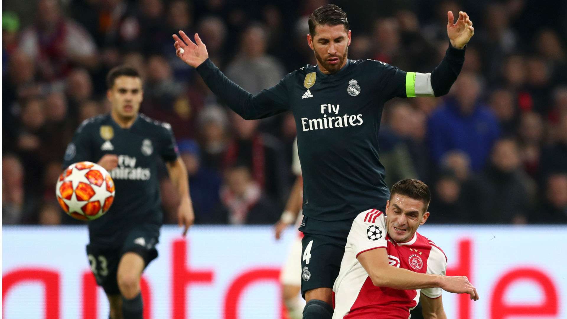 Sergio Ramos Dusan Tadic Real Madrid Ajax UEFA Champions League 13022019