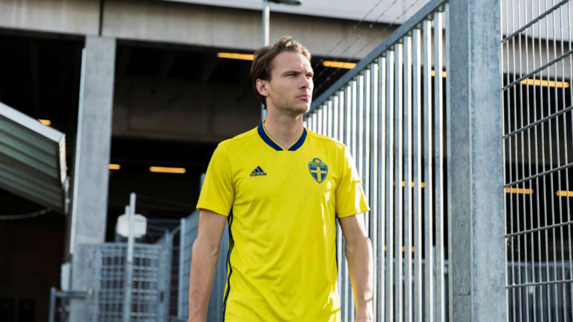 Sweden home kit 2017-18