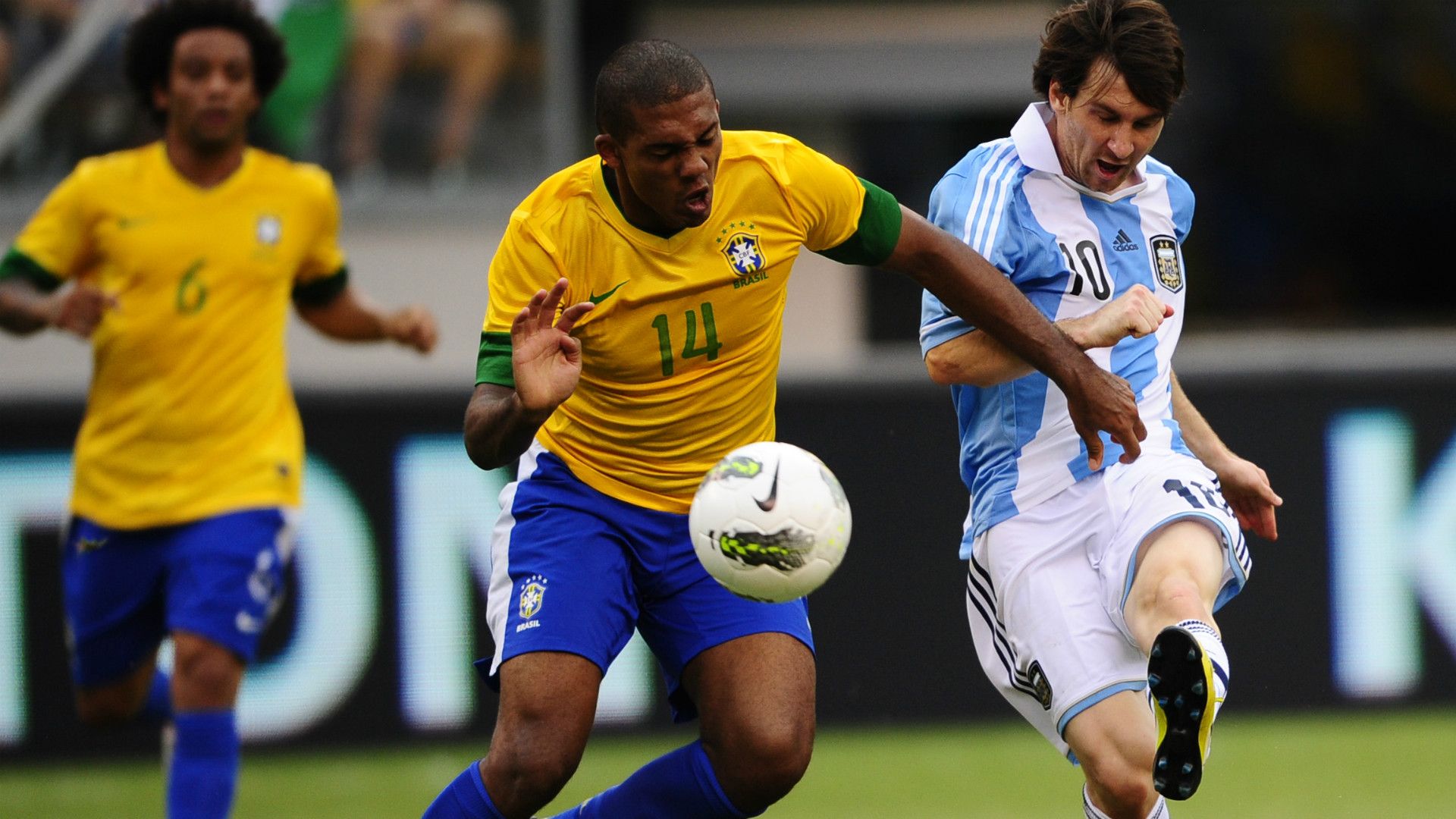 JUAN BRAZIL LIONEL MESSI ARGENTINA 09062012