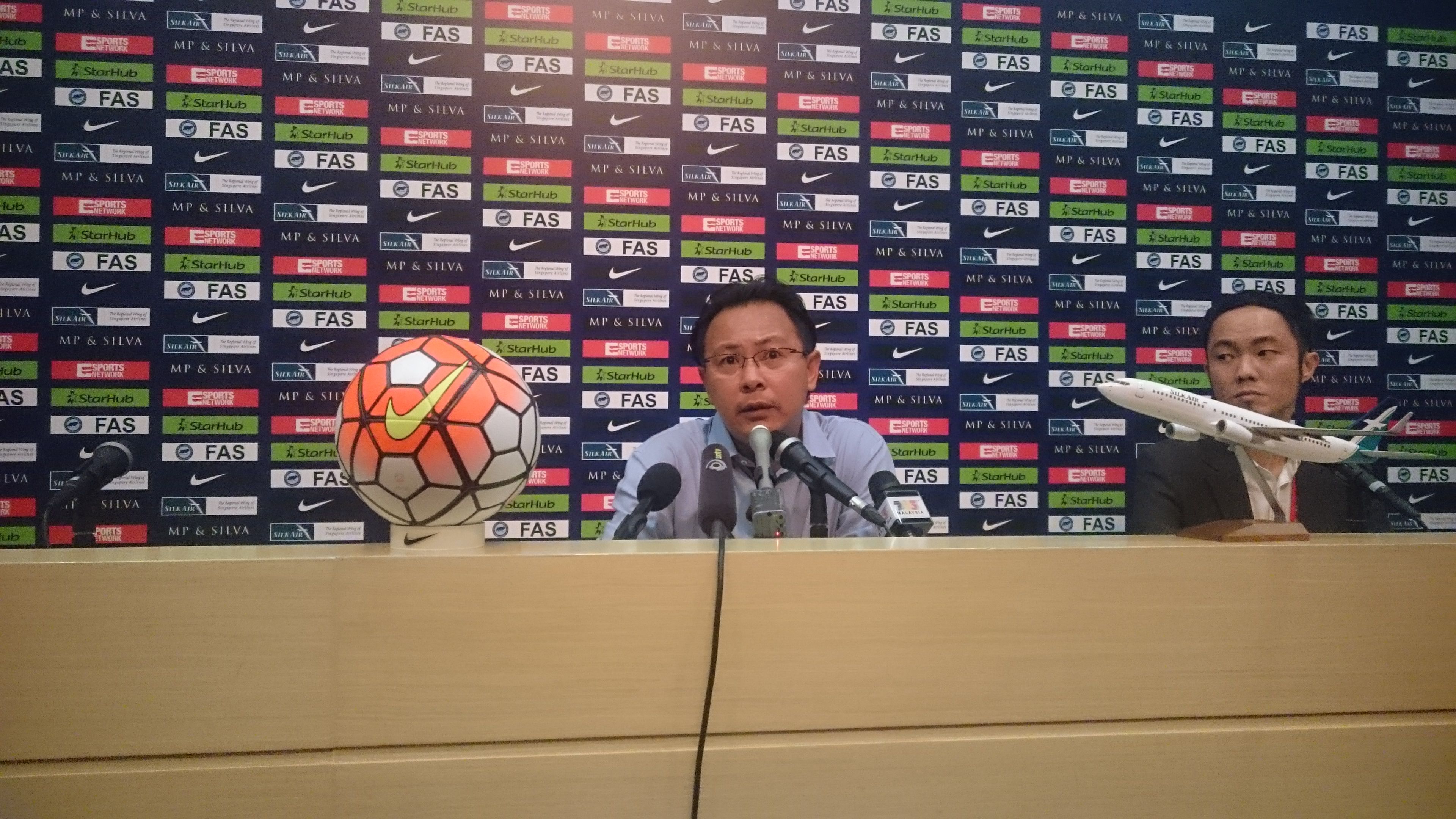 Datuk Ong Kim Swee in the post match conference after the Singapore v Malaysia match 07/10/16