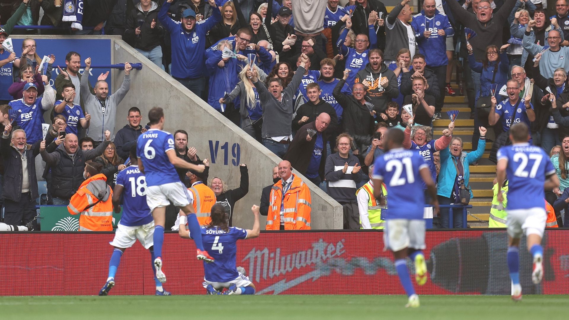 Leicester City vs Manchester United. 10.16.2021