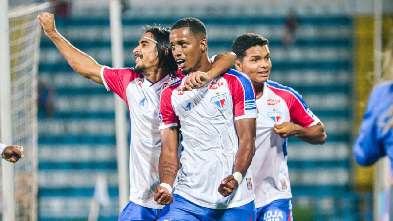 Copinha 2023, Fortaleza, Carlos Daniel, oitavas