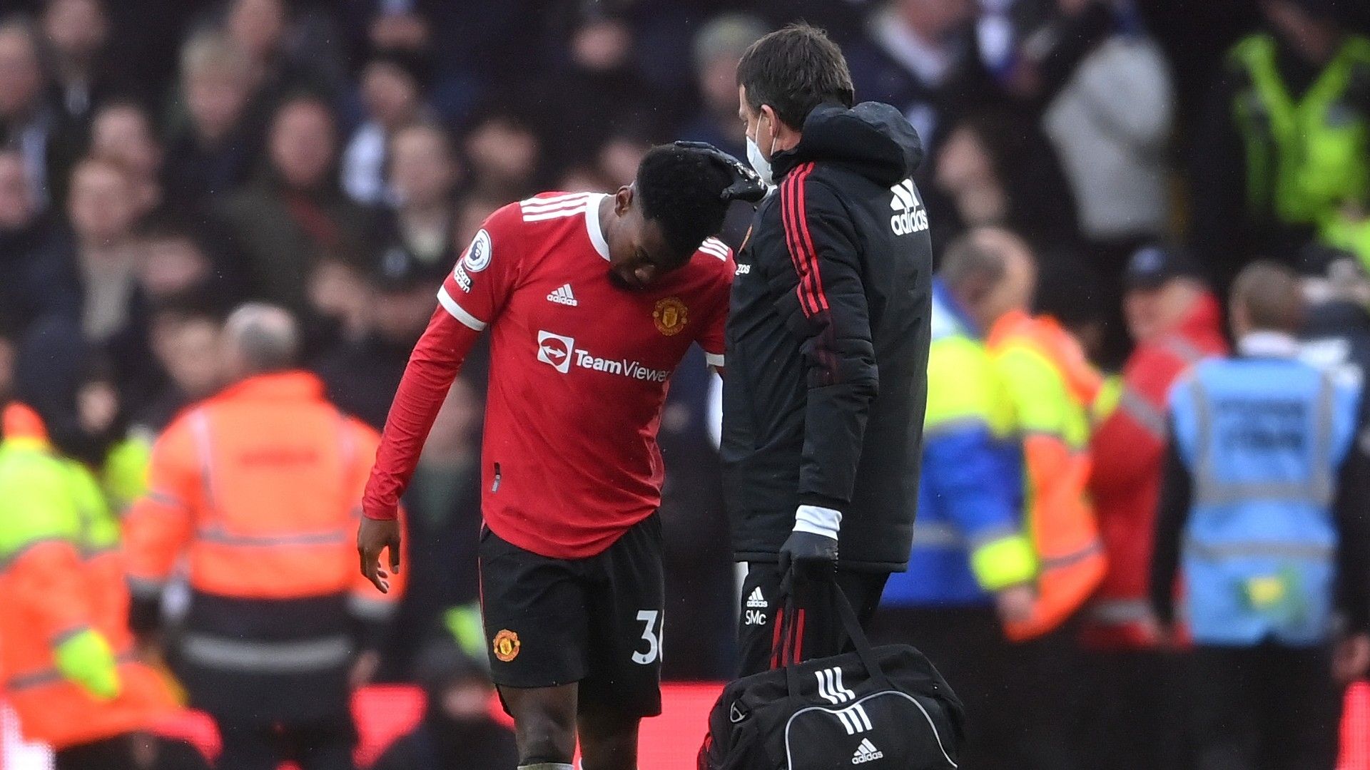 Anthony Elanga Manchester United Leeds 2021-22