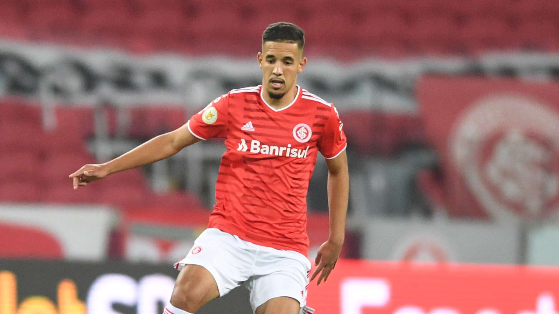 Pedro Henrique, zagueiro do Inter, 2021