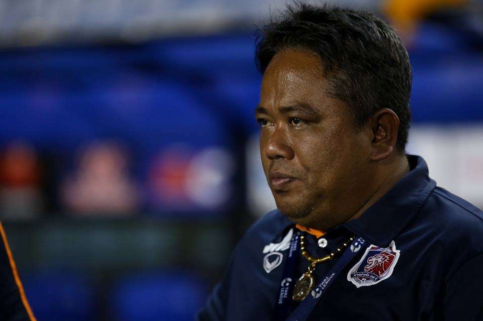 จเด็จ มีลาภ