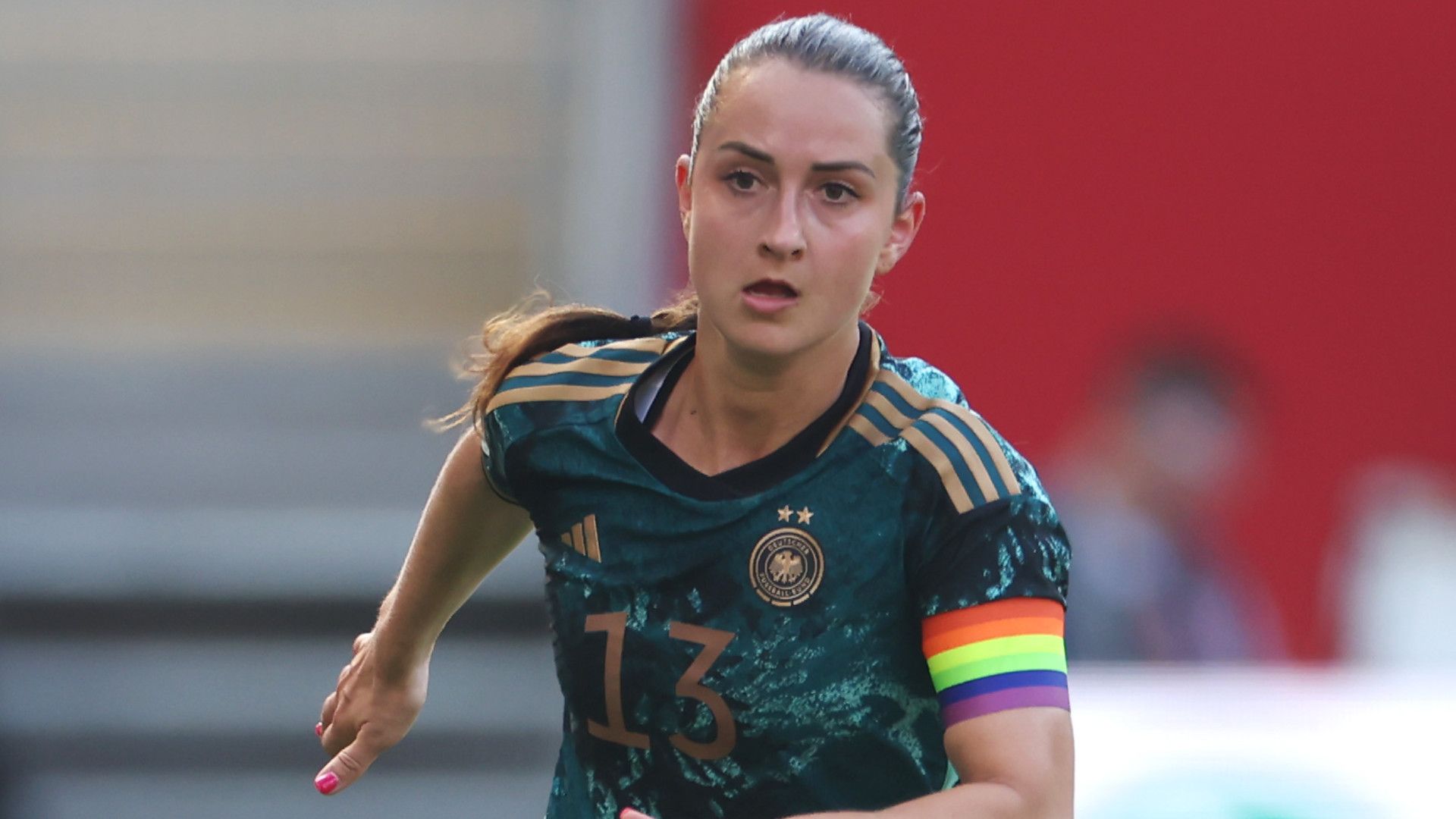 SARA DÄBRITZ GERMANY 