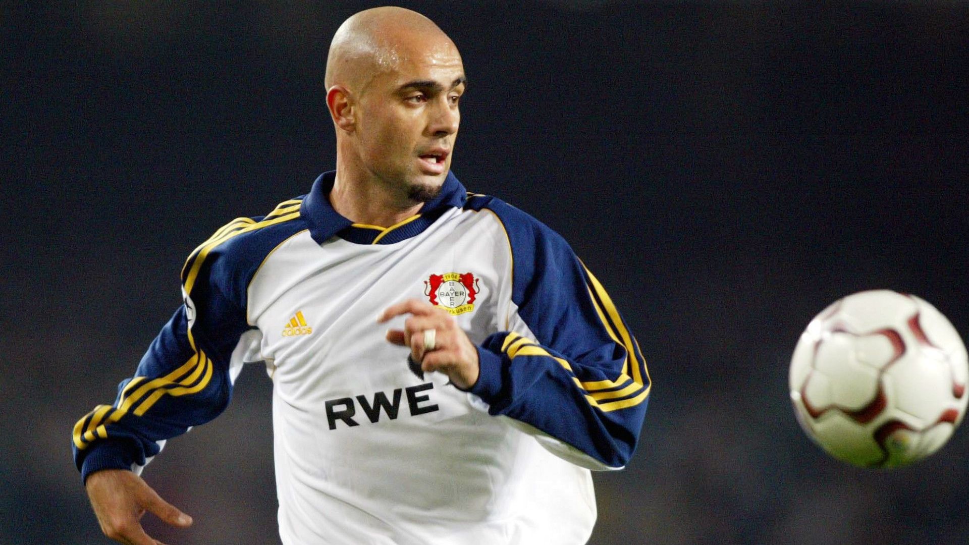 Cris Bayer Leverkusen 2004