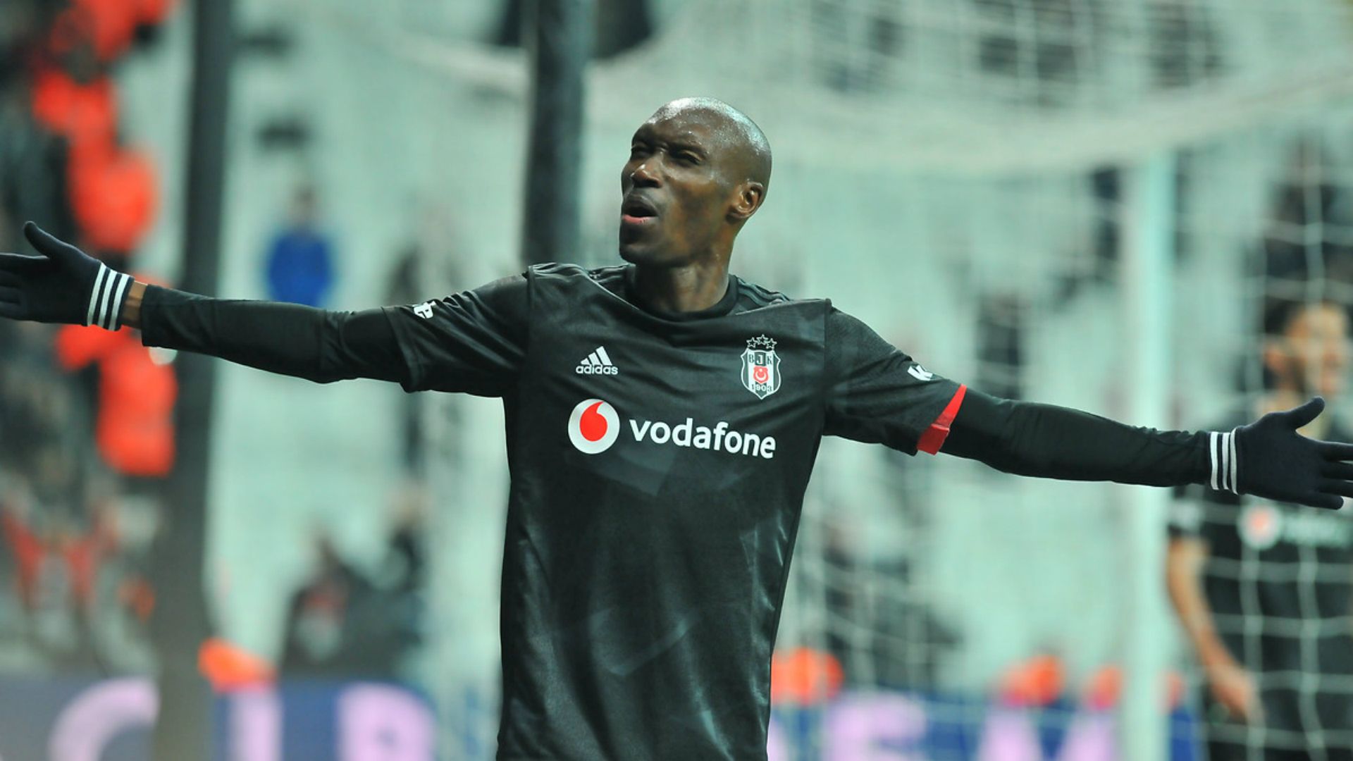 Atiba Hutchinson Besiktas
