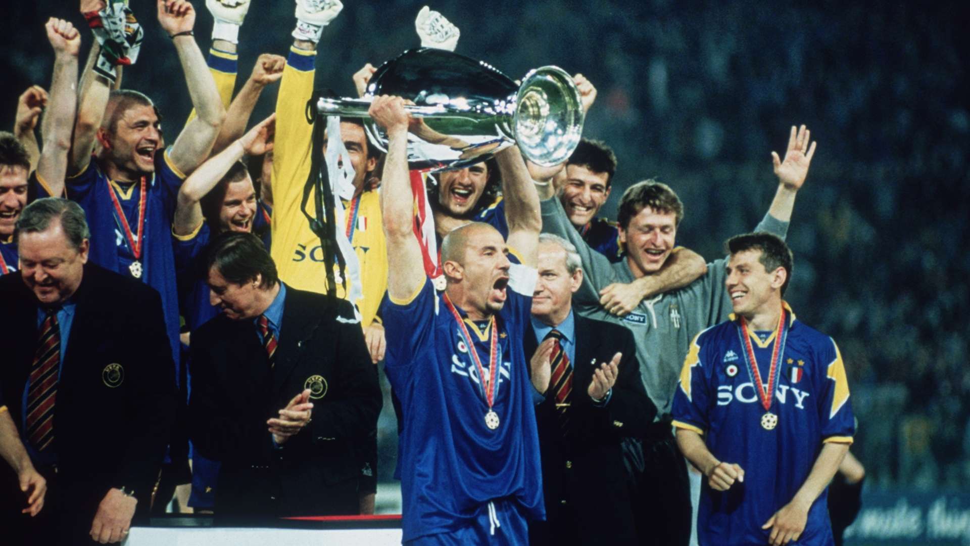 Gianluca Villa Juventus Champions League 1996