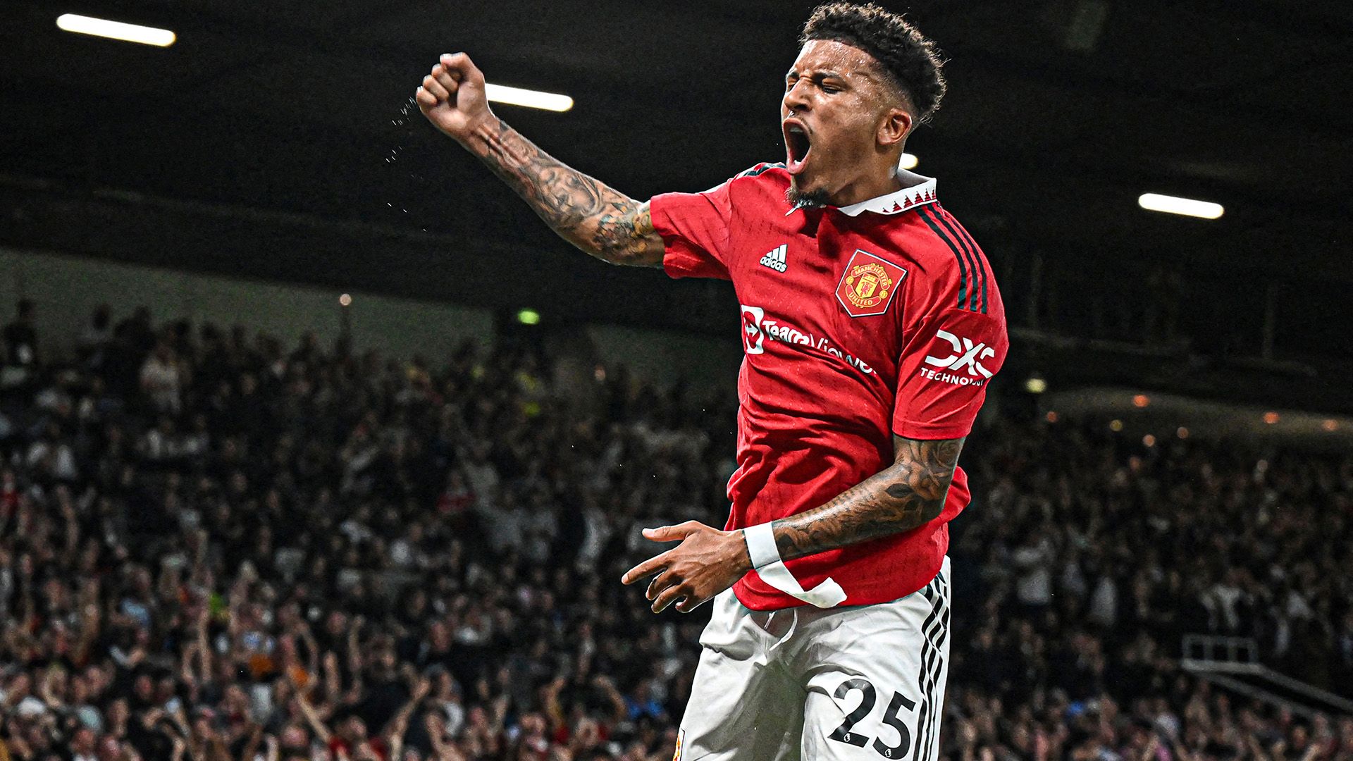 Jadon Sancho celebrate Manchester United Liverpool 2022-23