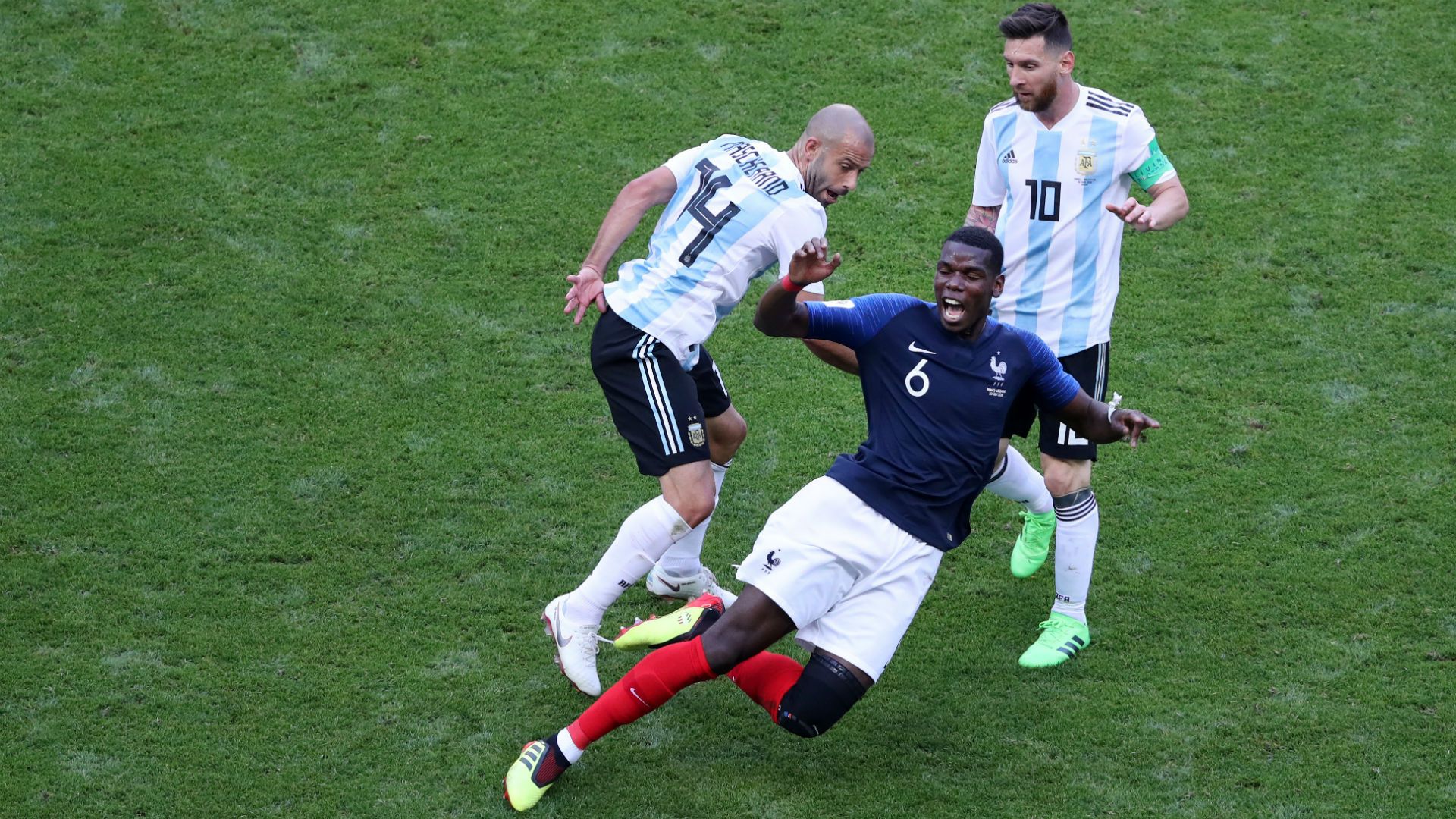 Paul Pogba Javier Mascherano France Argentina World Cup 30062018