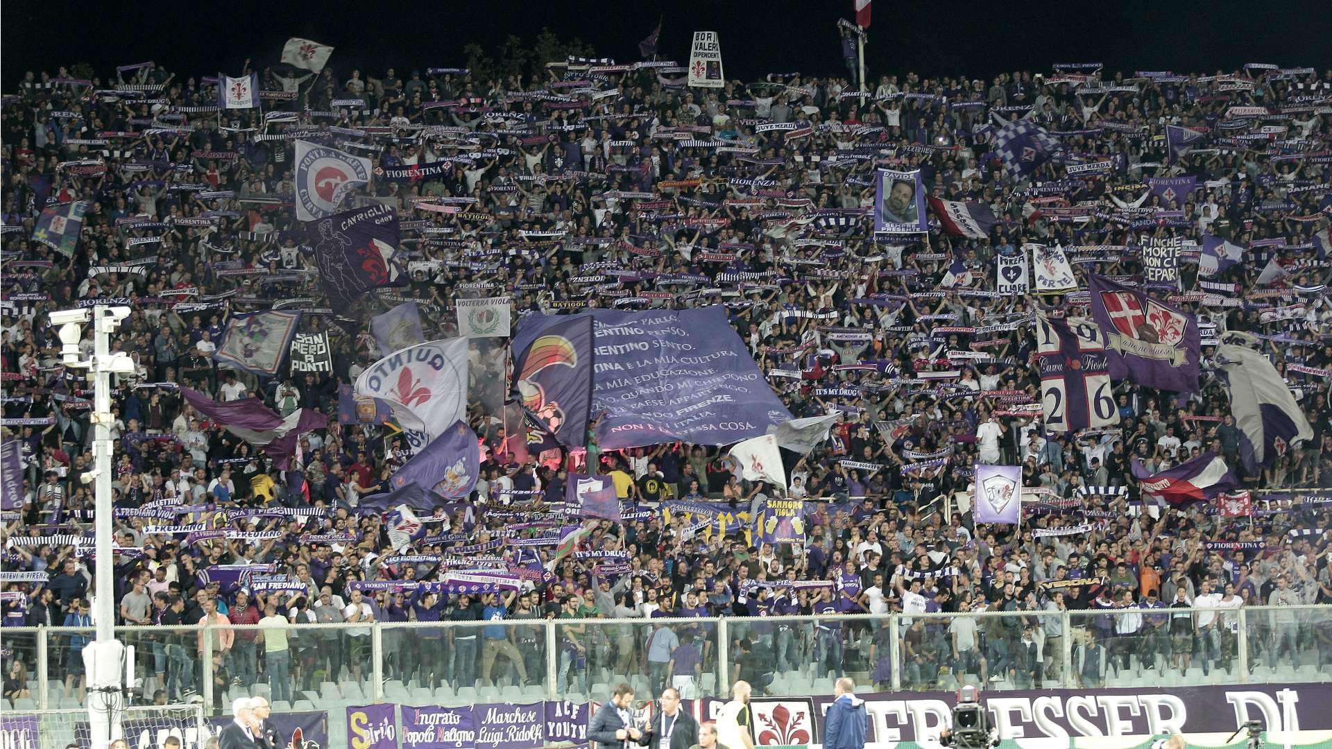 Fiorentina fans Serie A