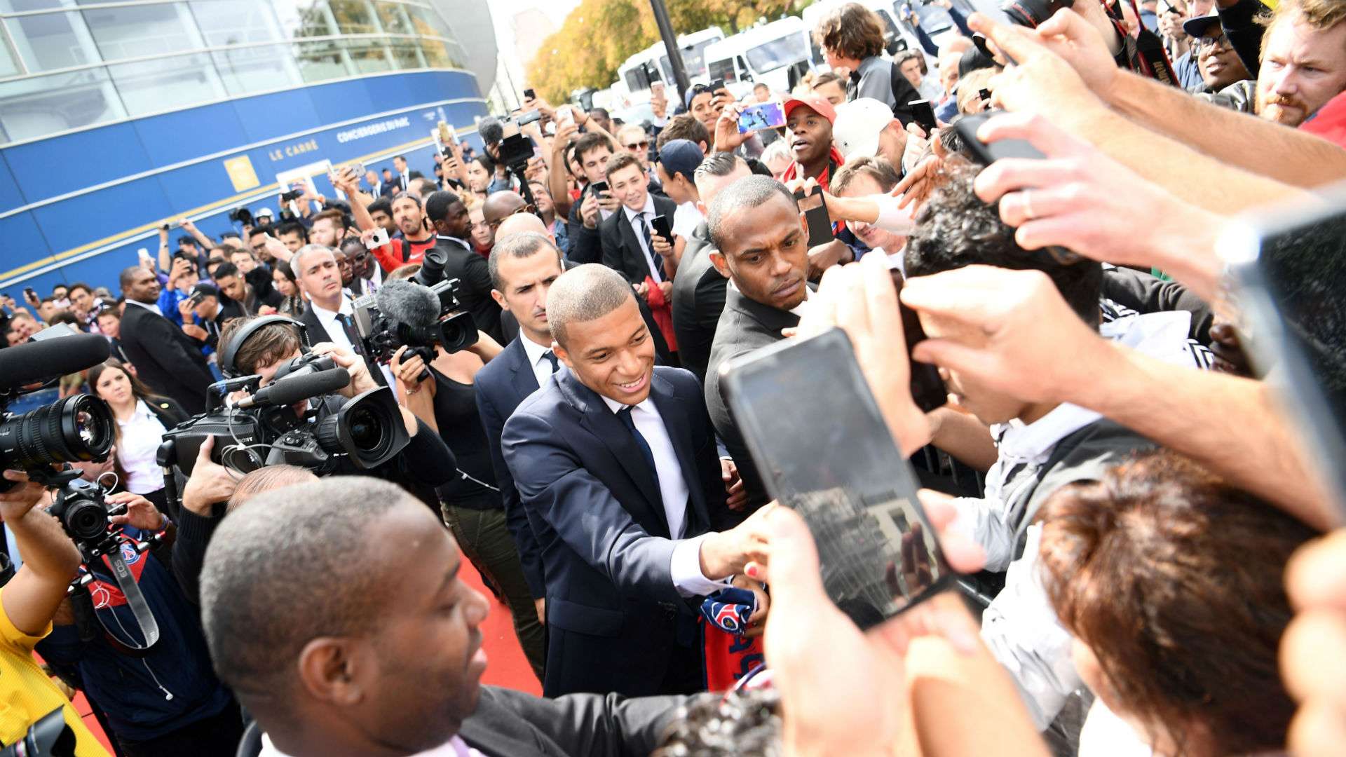 Kylian Mbappe Mbappé PSG Paris Saint-Germain