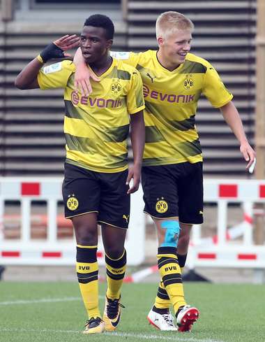 Youssoufa Moukoko Borussia Dortmund